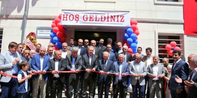 Eski Bakanlardan Erdoğan Bayraktar Mahallesine Kuran Kursu Yaptırdı