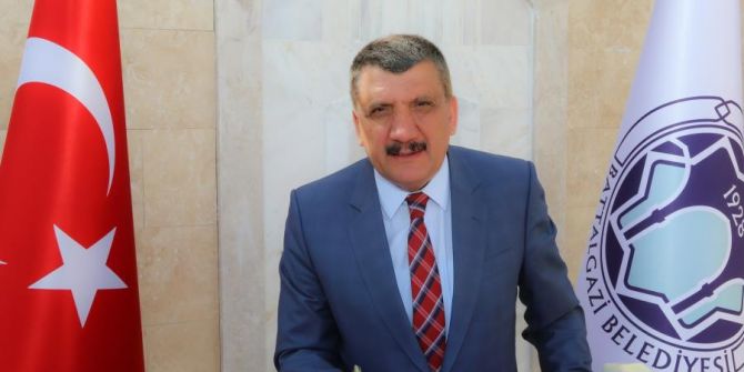 Başkan Gürkan Anneler Gününü Kutladı