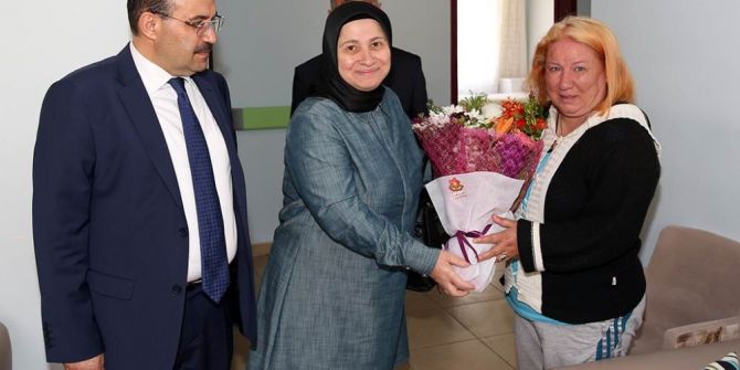 Vali İsmail Ustaoğlu Engelsiz Yaşam Merkezini Ziyaret Etti