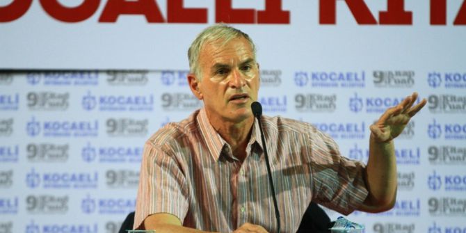 Amerikalı Siyaset Bilimci Finkelstein: “İsrail Her Üç Yılda Bir Gazze’de Soykırım Yapıyor”