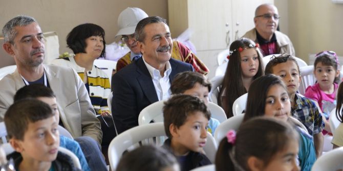 Türk Çocuk Edebiyatının Ustaları Miniklerle Buluştu