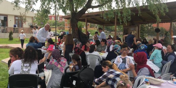 Odunpazarı’nda Anneler Günü Coşkusu