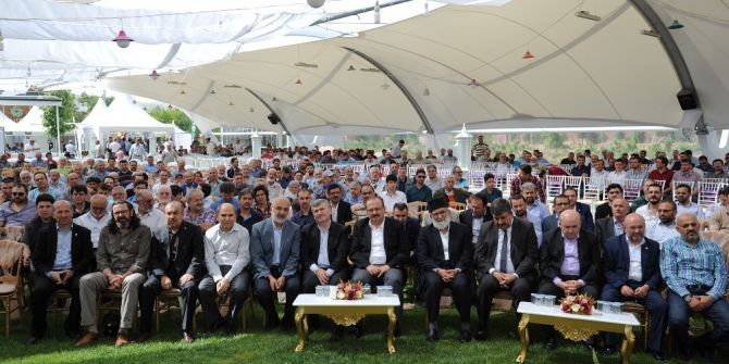 Başkan Akyürek: “Ne Mutlu Yetimlere Ve Öksüzlere Sahip Çıkanlara”