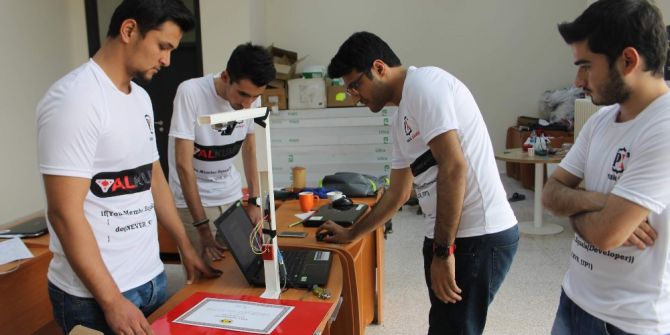 Üniversite Öğrencileri Mülteciler İçin Sistem Geliştirdi