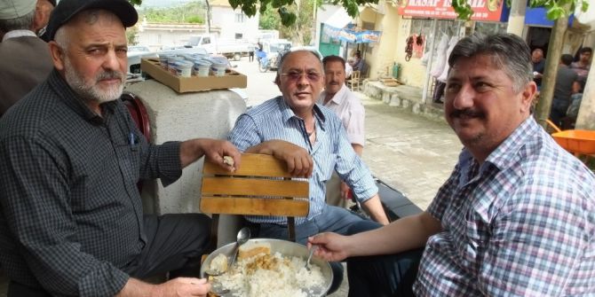 Çiftçiler Hayırda Buluştu