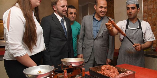 Sözlü: "Adana, Kalbi Bosna Hersek İçin Çarpan İnsanların Şehridir"