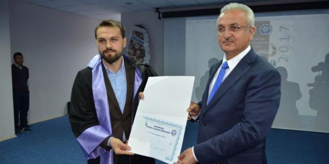 Erzincan Üniversitesi Akademik Bilim Ve Sanat Ödülleri Sahiplerini Buldu