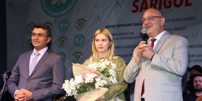 Sarıgöl’deki Toplu Açılışlar Konser İle Son Buldu