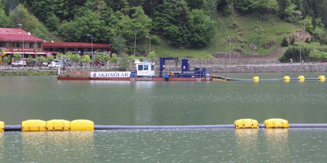 Uzungöl Çamurdan Temizleniyor