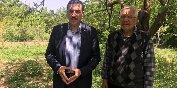 Bakan Tüfenkci Dünya Çiftçiler Gününü Kutladı