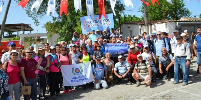 Didim’de Kutsal Yol Yürüyüşü Geleneksel Hale Geldi