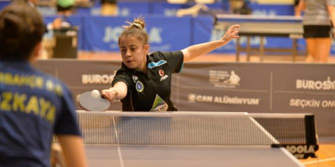 Masa Tenisinin Şampiyonu Büyükşehir