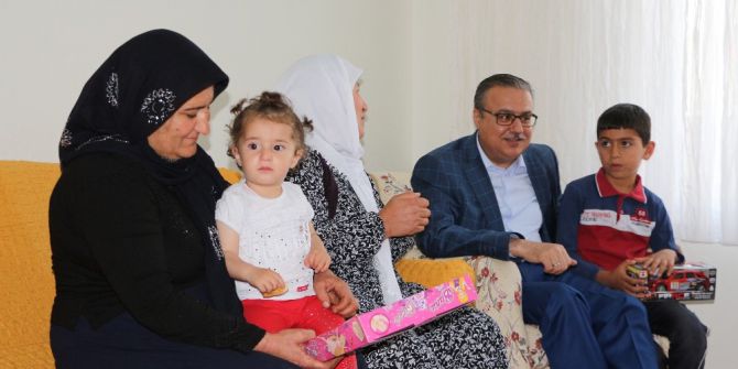 Vali Su, Şehit Annelerini Ziyaret Etti