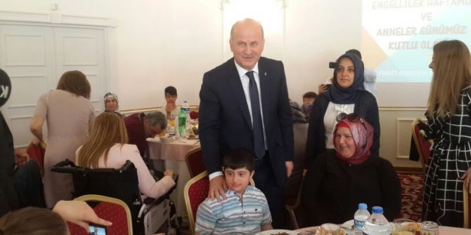 En Özel Annelerin Anneler Günü Unutulmadı