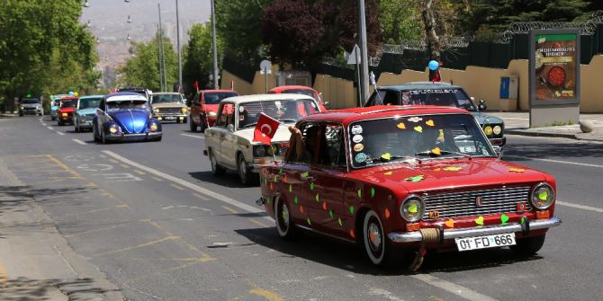 Klasik Araçlar Koruma Altındaki Çocuklar İçin Kontak Açtı