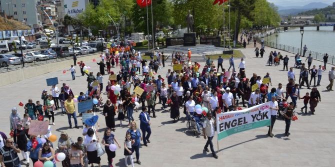 Engelliler Haftası Farkındalık Yürüyüşü Gerçekleştirildi