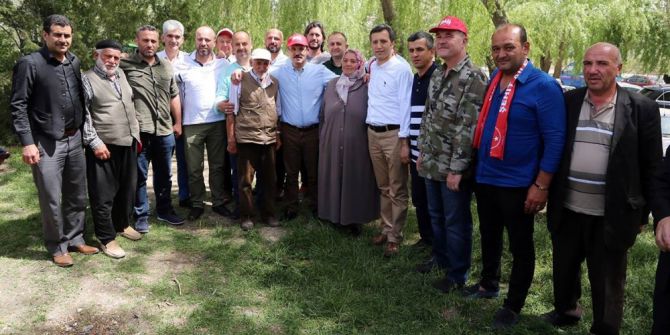 Şehit Polisin Silah Arkadaşlarından En Anlamlı Anneler Günü