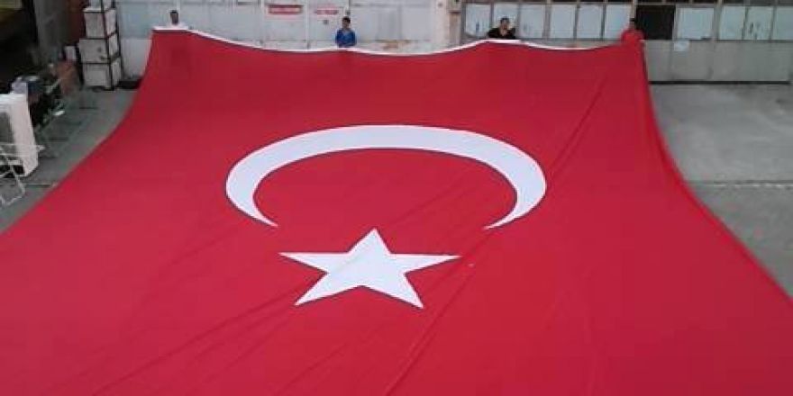 Bayrak Düşmanları Amasra’da