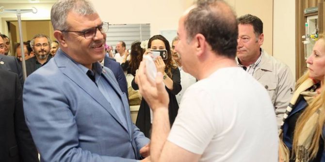 Başbakan Yardımcısı Kaynak’tan Saldırıya Uğrayan Belediye Başkanına Ziyaret