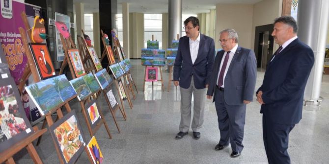 Kütahya, ’Zarif Çocuk Kitap Okuma Yarışması’na Ev Sahipliği Yaptı