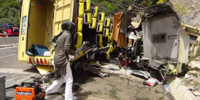 24 Kişinin Öldüğü Kaza Anı Böyle Görüntülendi