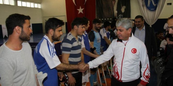 Vali Doğan, Engelliler Günü Etkinliklerine Katıldı