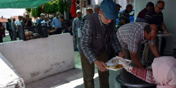 Aliağa’da Köy Hayırları Ve Keşkek Şenliği
