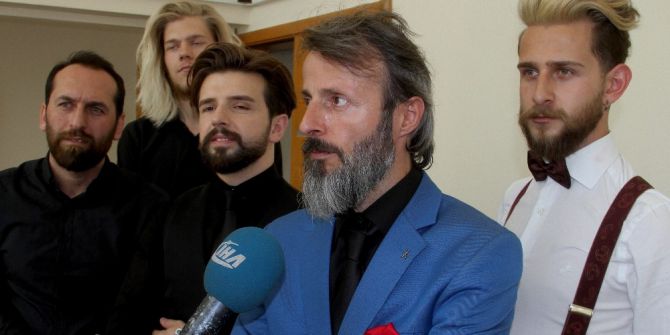 2017 Yılının Erkek Saç Modeli: "Önleri Uzun Ve Kabarık"