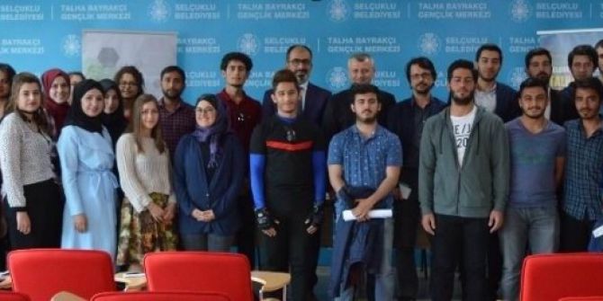 Selçuklu Gençlik Meclisi’nden Güney Asya Paneli