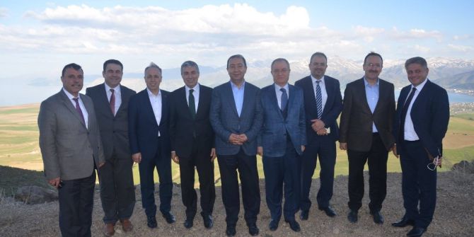Müsteşar Aka’dan Tatvan’a Ziyaret