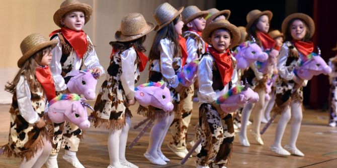 Kepezli Miniklerden 7 Bölge Dansı