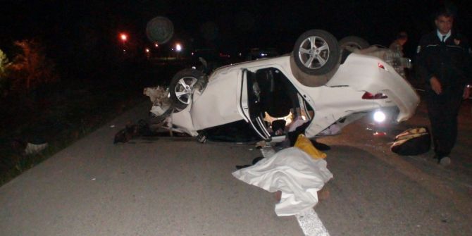 Anne İle Oğlu Kazada Hayatını Kaybetti