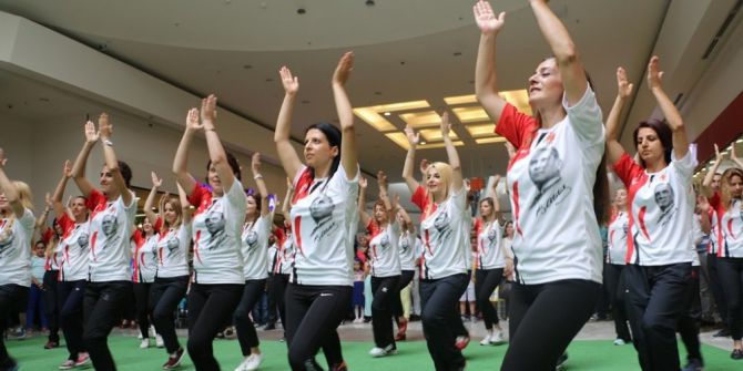 Hatay Büyükşehir Belediyesi’nden Görsel Şov