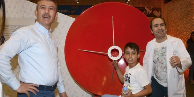 Belediye Bürokratlarından ’Bilim Merkezi’ne Ziyaret