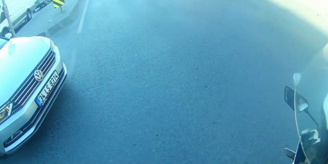 Motosiklet Kazası Kamerada