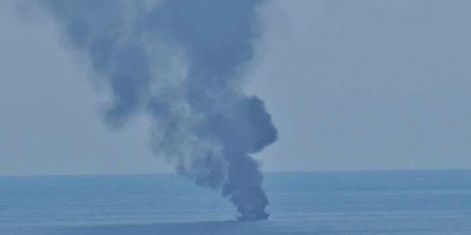 Akdeniz Açıklarında Teknesi Yanan Alman Turisti Sahil Güvenlik Kurtardı