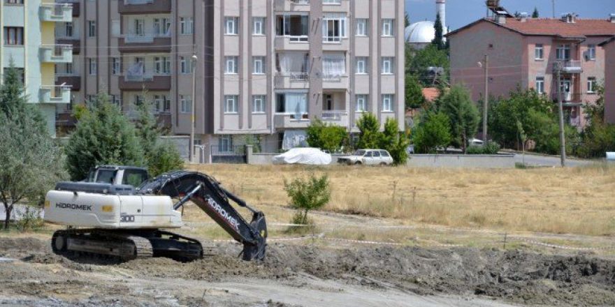 Gediz’de 353 Konutun İnşaatı Başladı