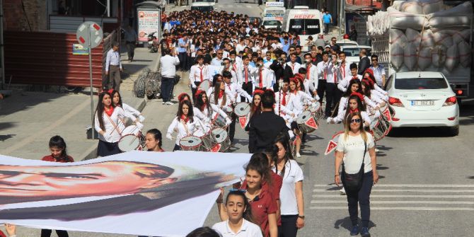 Samandağlılar Gençlik İçin Yürüdü