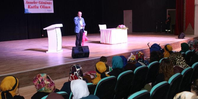 Beyşehir’de ‘Mutlu Anne, Mutlu Aile” Konferansı