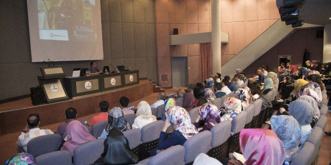 Büsam’dan Siyaset Seminerleri