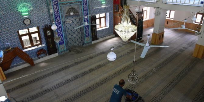 Yunusemre’de Camiler Ramazan’a Hazırlanıyor