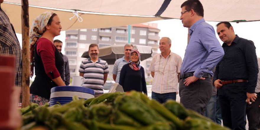 Şemlikler’de Yapılan Pazaryeri Hizmete Açıldı