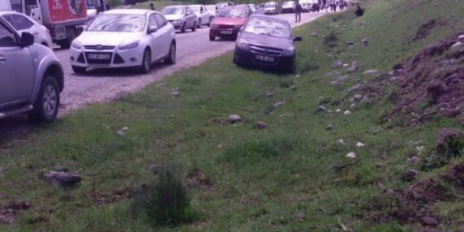 Yola Döşenen Patlayıcı Ahırda İmha Edildi