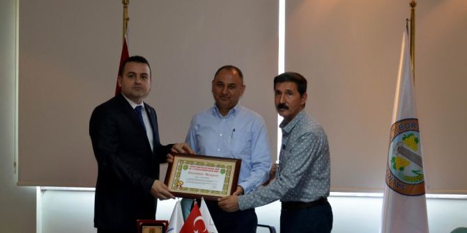 Salihli Ticaret Borsası Şehit Ailelerini Ağırladı