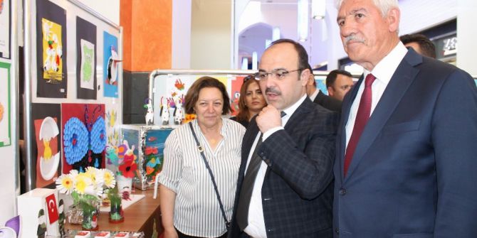 Engelli Öğrencilerin Eserleri Görücüye Çıktı