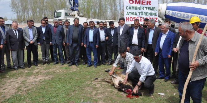 Patnos’ta İş Adamları Tarafından Cami Ve Taziye Evi Temeli Atıldı