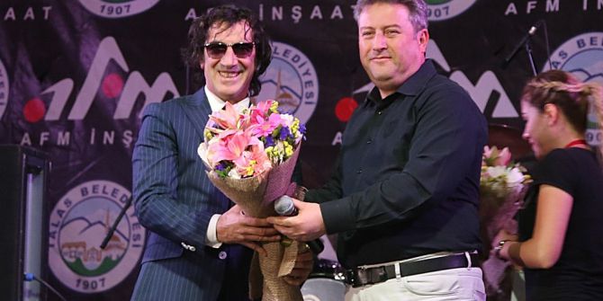 Talas’ta Anneler Günü Ayna Konseri İle Kutlandı