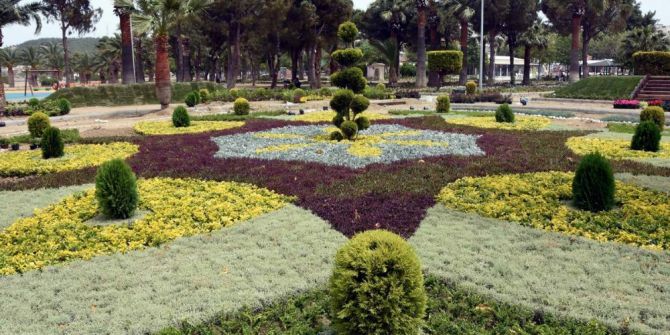 Aliağa’ya 100 Bin Yazlık Çiçek