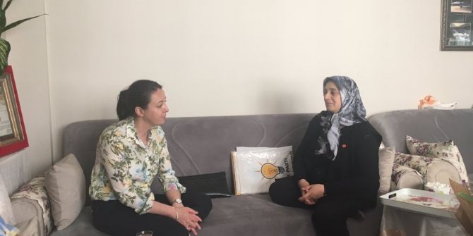 Ak Parti Kadın Kolları Şehit Annelerini Unutmadı