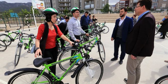 Merkezefendi Belediyesi’nden Öğretmenlere Bisiklet Hediyesi